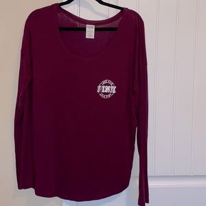 VS Pink long sleeve top